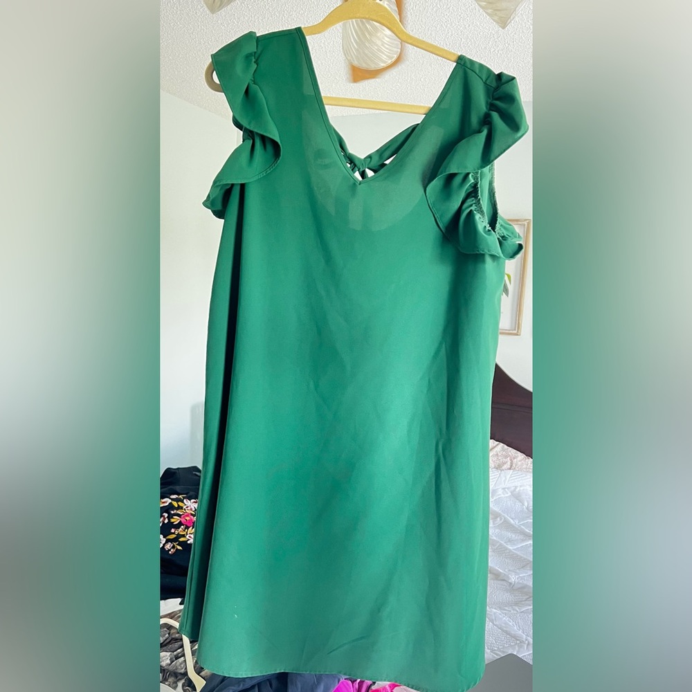 SHEIN Emerald Green Ruffle Sleeve V-Neck Midi Dress